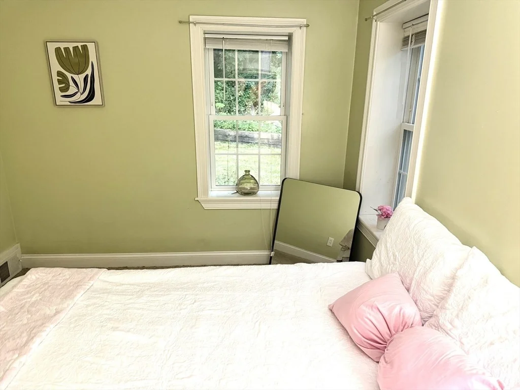 Photo of 8 Warren Road