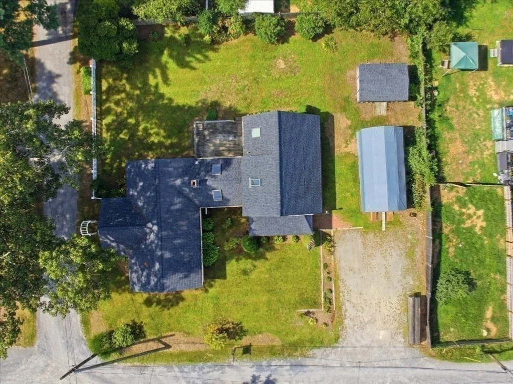 Photo of 2 Bartlett Ave