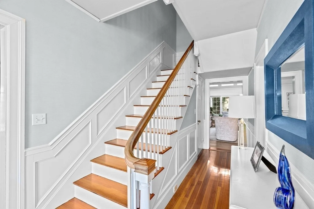 Photo of 38 Whiton Ave