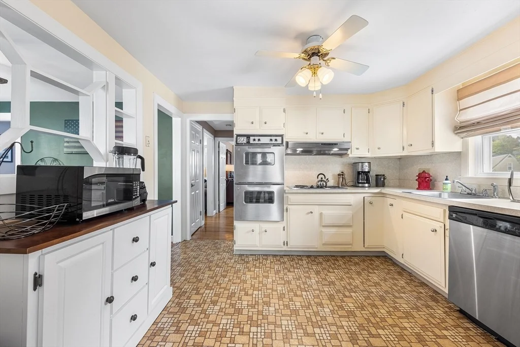 Photo of 39 Badger Rd