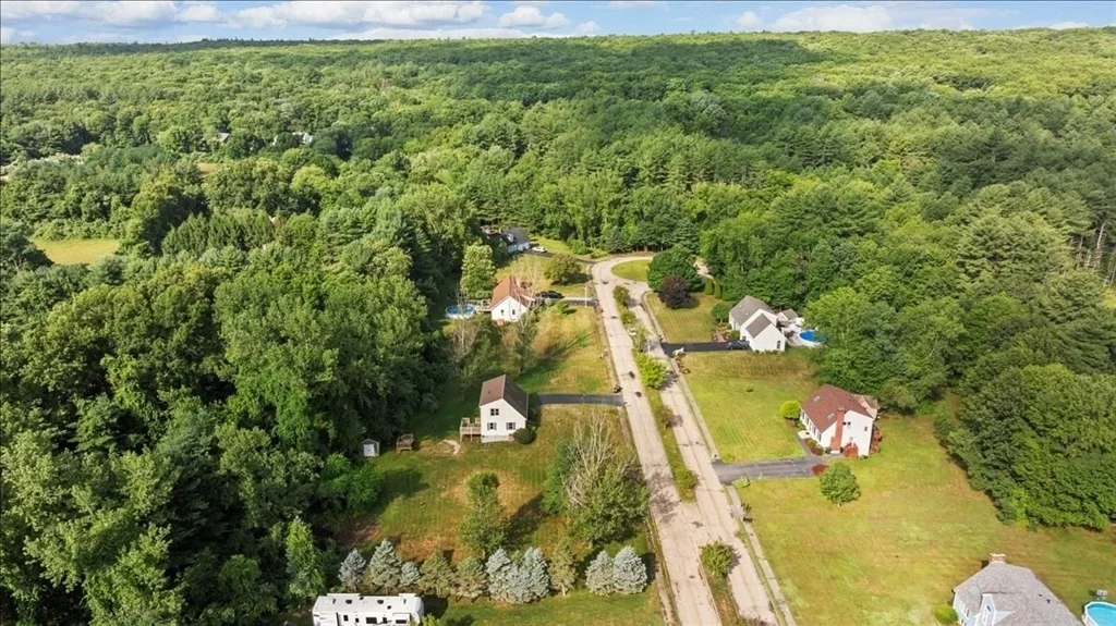 Photo of 7 Sneade Dr
