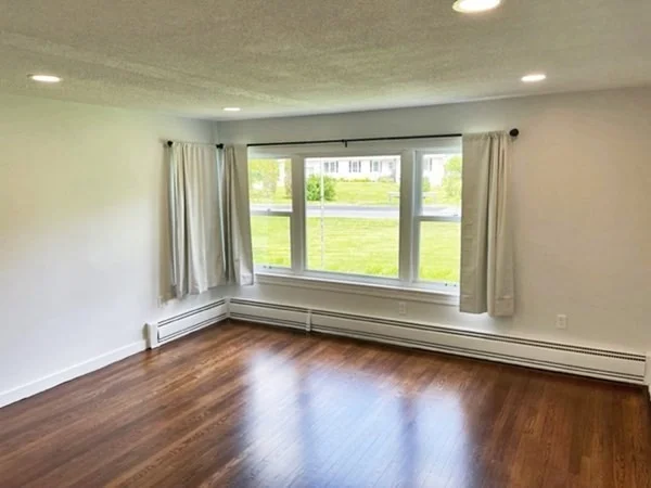Photo of 109 Bay Road