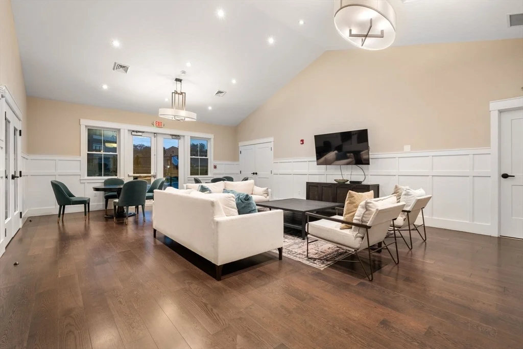 Photo of Unit 5211 at 50 Coppersmith Way