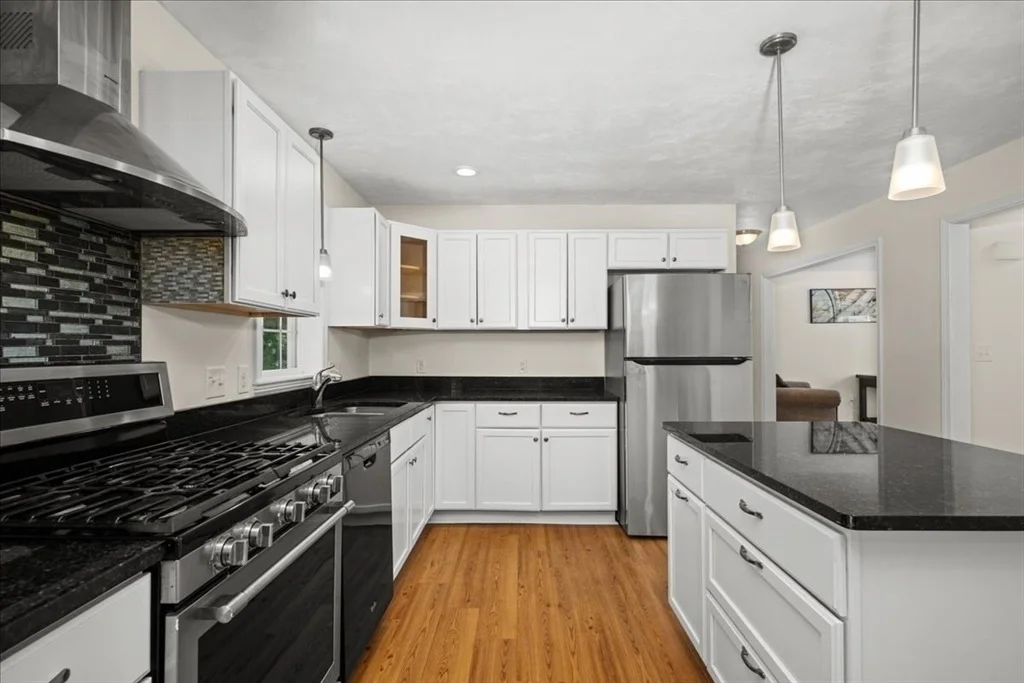 Photo of 3 Moore Dr
