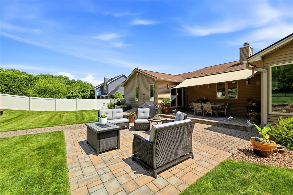 Photo of 57 Valley View Dr