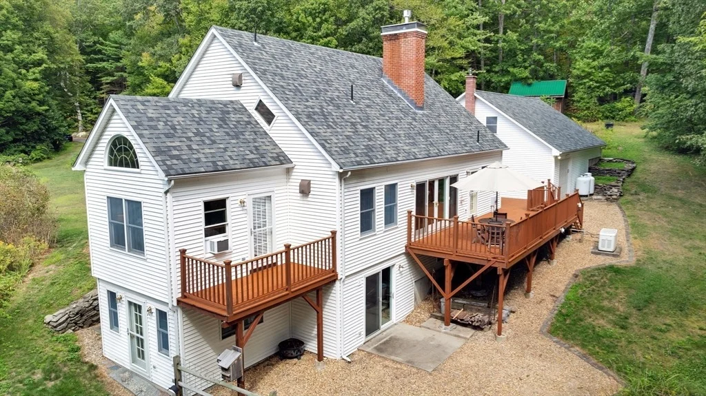 Photo of 170 Thresher Rd.