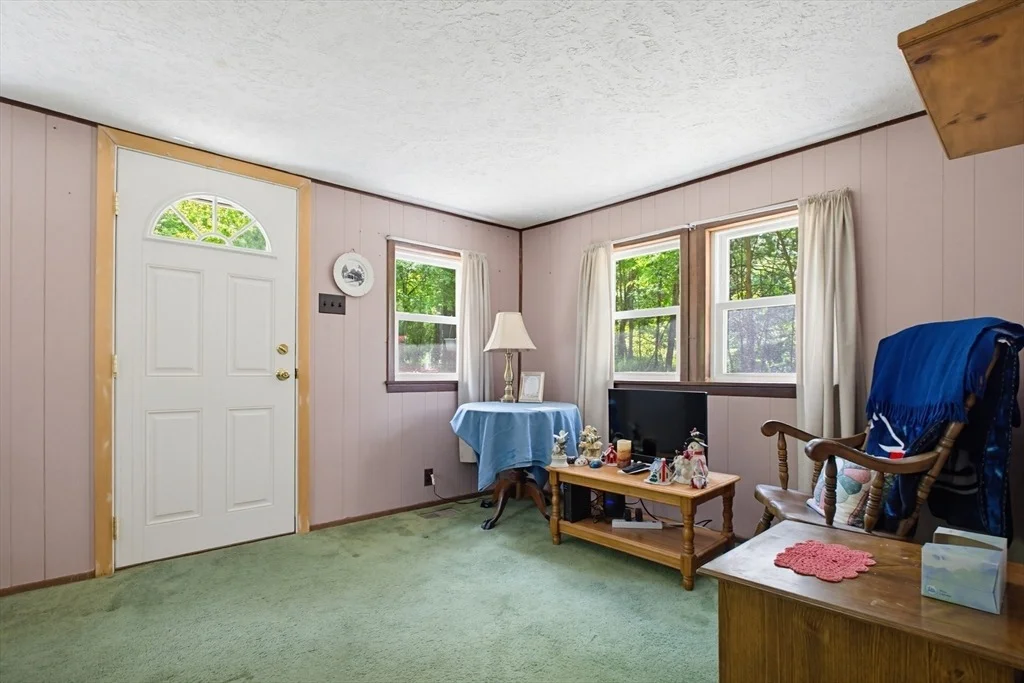 Photo of 104 Piney Lane