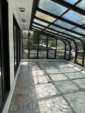 Photo of 27 Lantern Ln