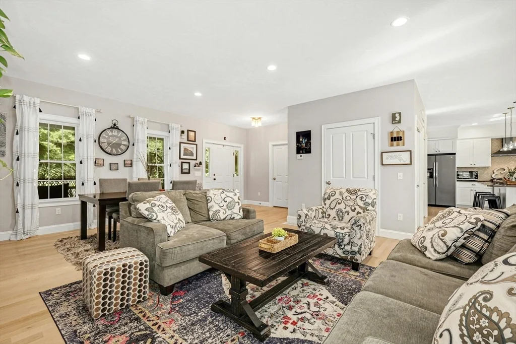 Photo of 424 Langen Rd