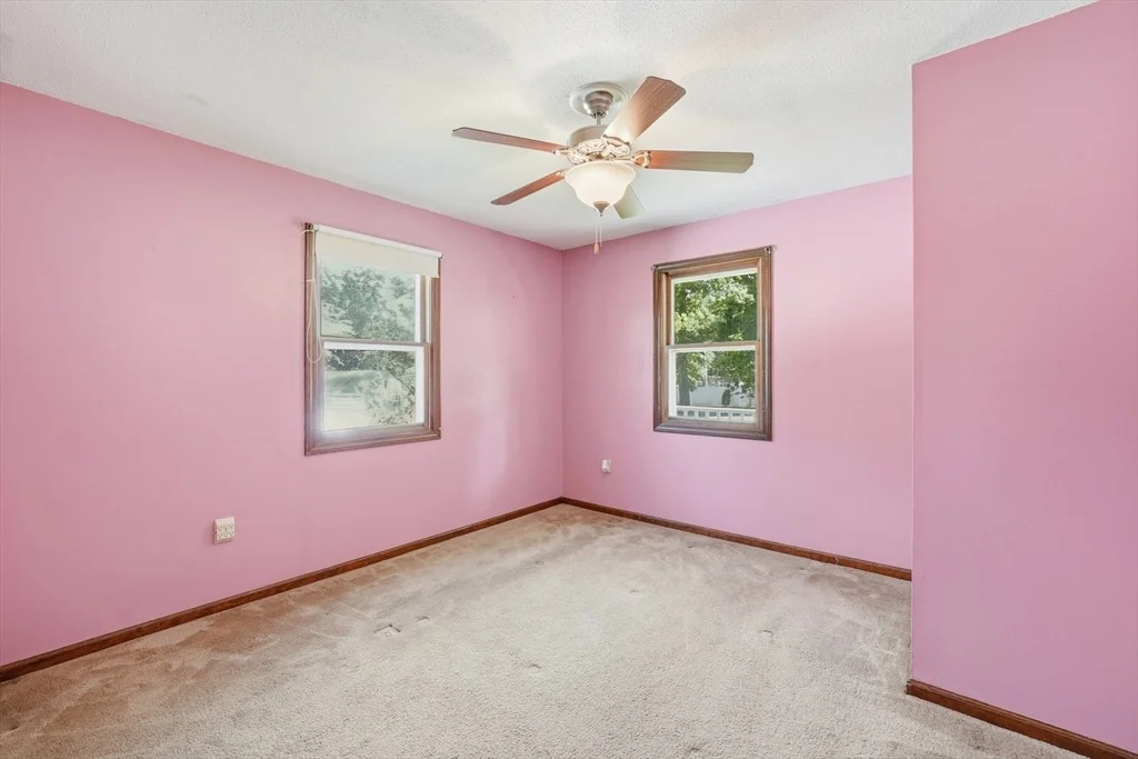 Photo of 2324 Main St