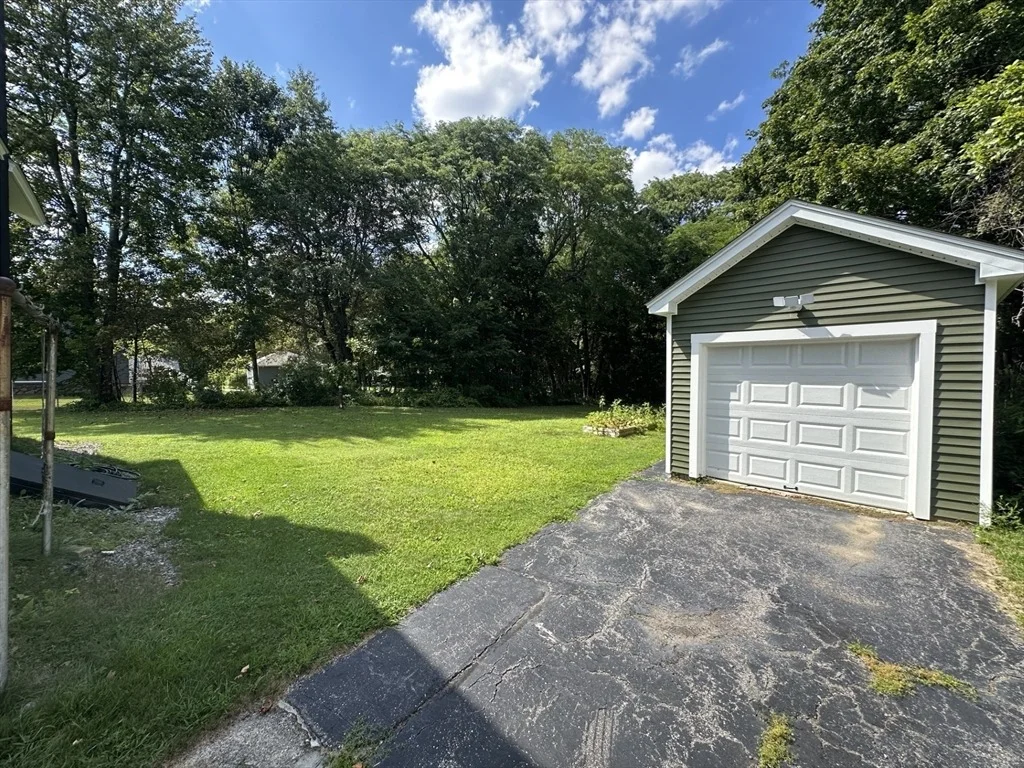 Photo of 9 Idalla Ave