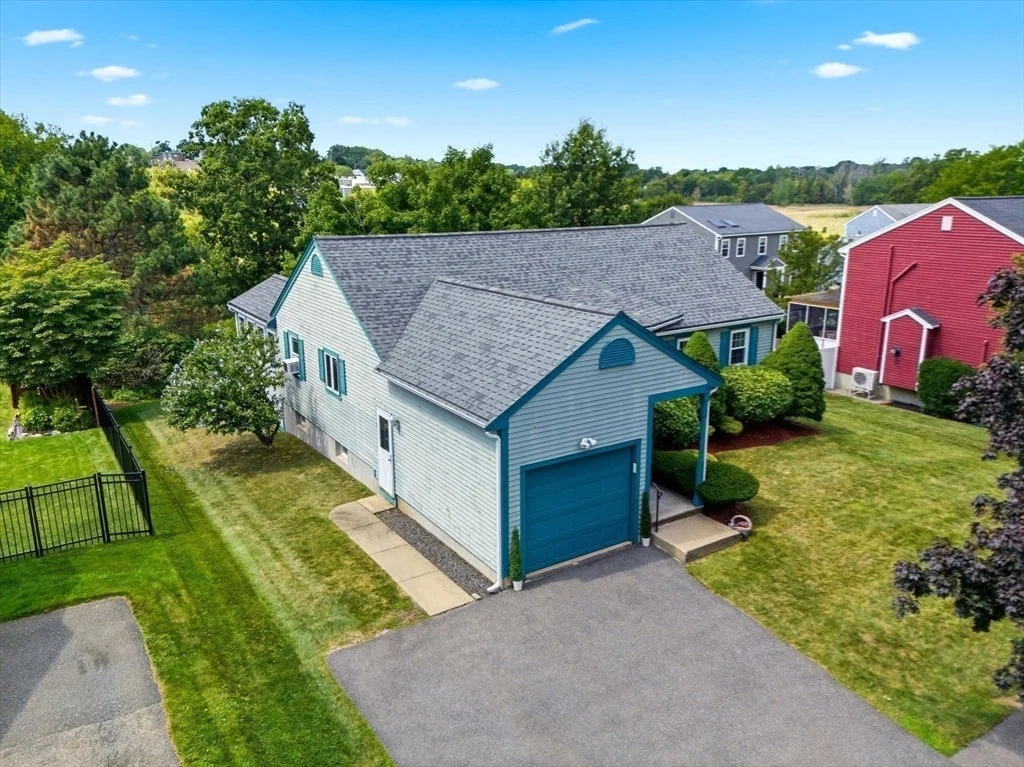 Photo of 12 Northfield