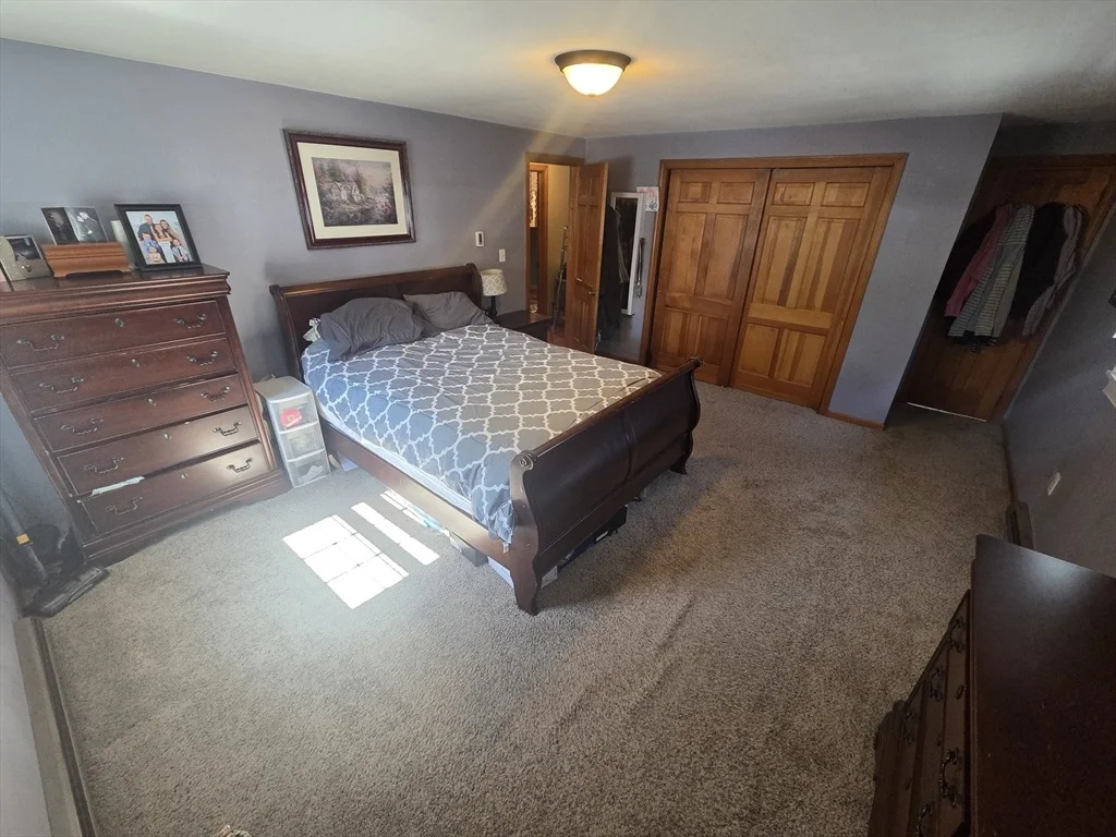 Photo of 166 Pomeroy Meadow Rd