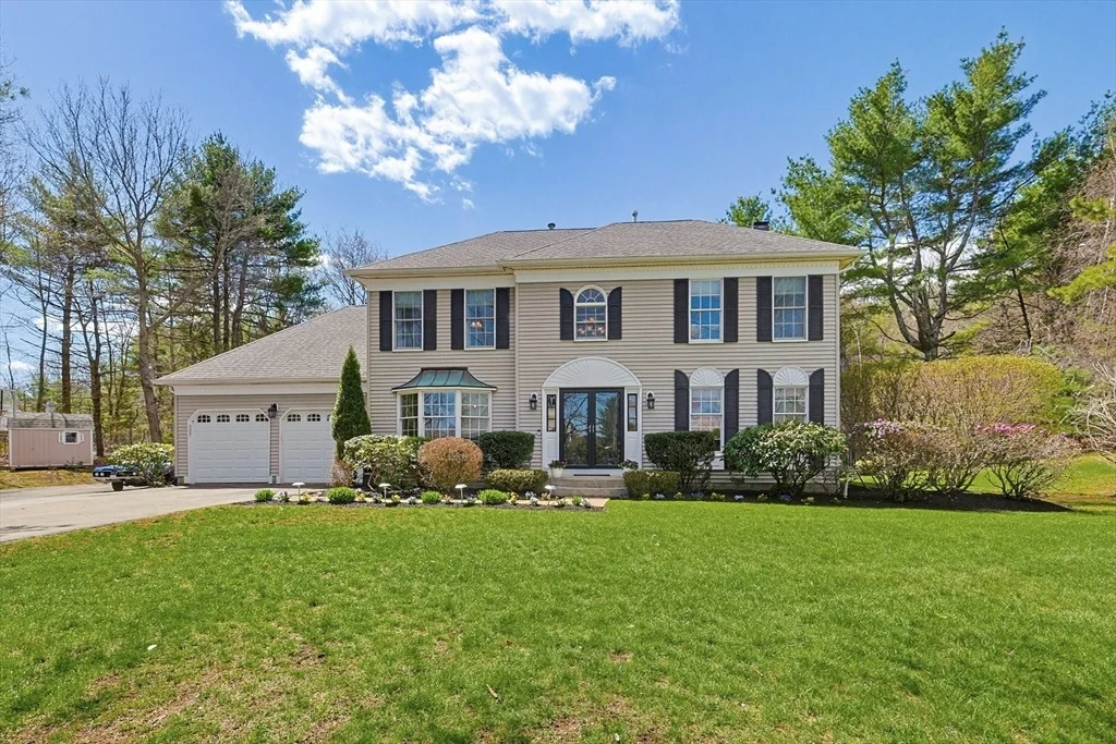Photo of 8 Weyman Ln