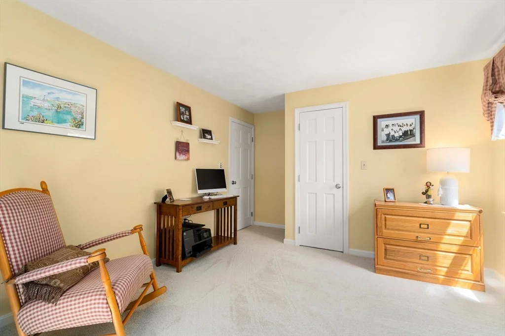 Photo of 9 Davis Road