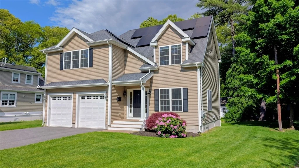 Photo of 129 Dennison Ave