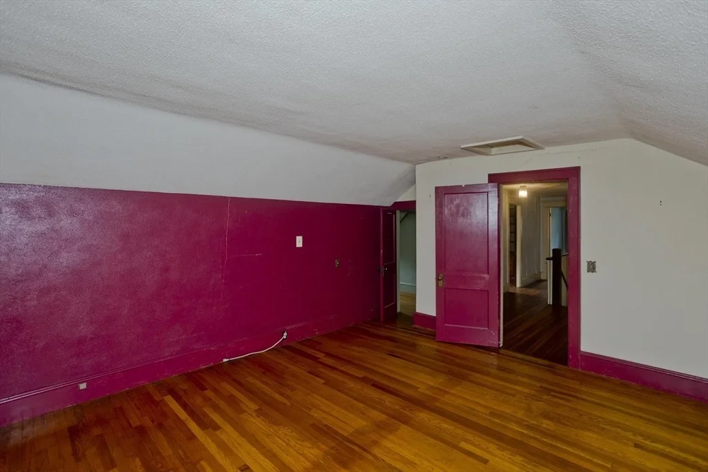 Photo of 83 Mountain Road
