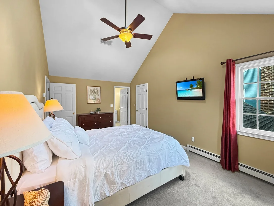 Photo of 5 Swan Cir