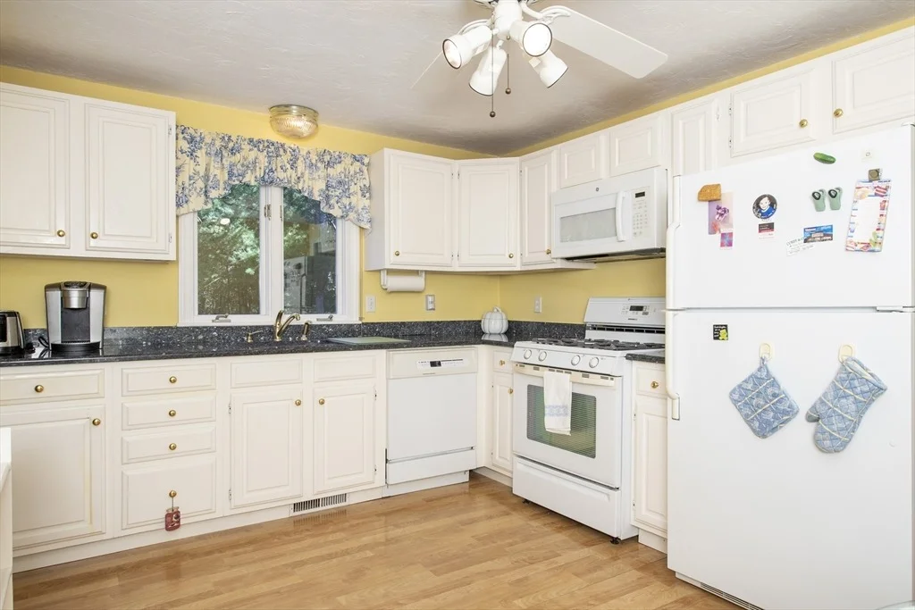 Photo of 41 Great Pines Dr