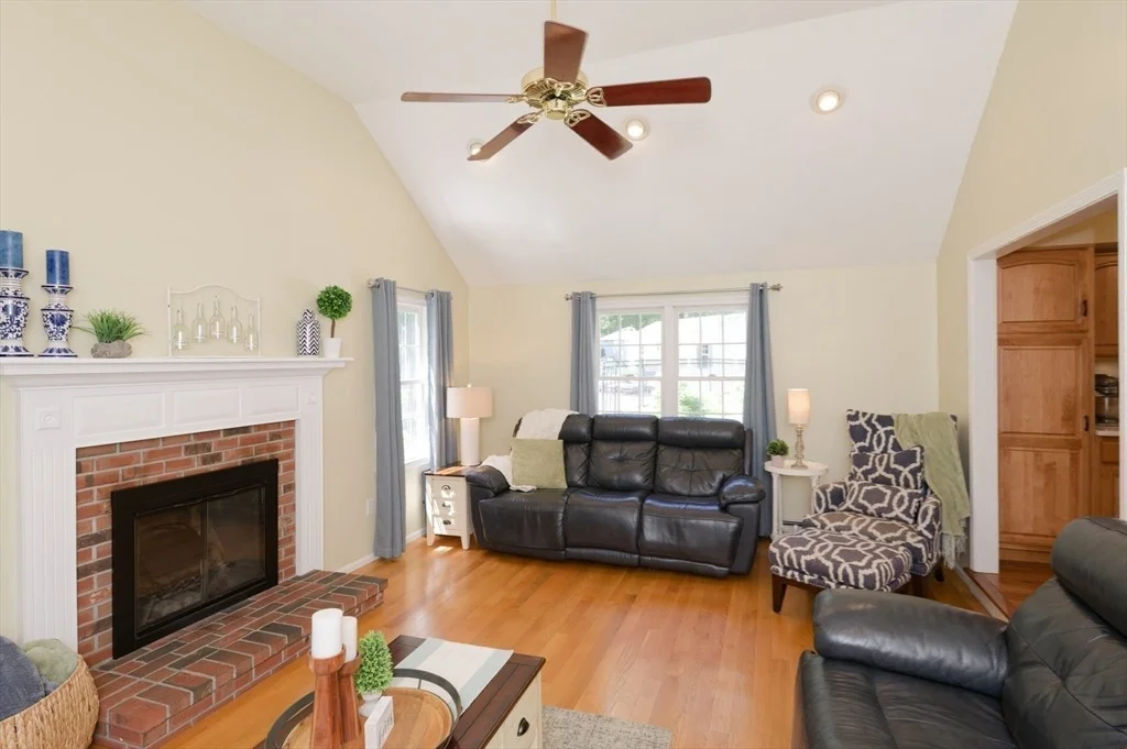 Photo of 101 Hunter Rd