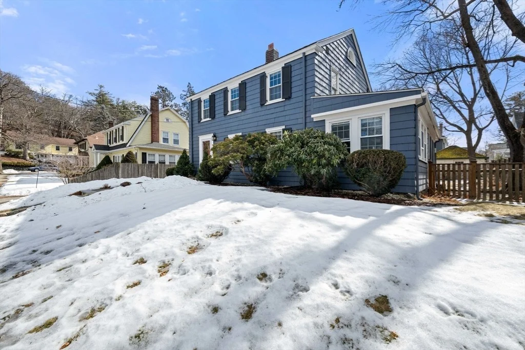 Photo of 5 Pine Ridge Road