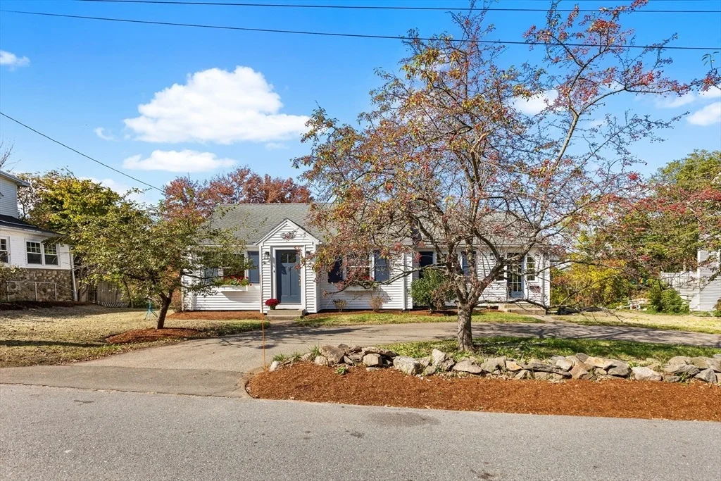 Photo of 9 Locust St
