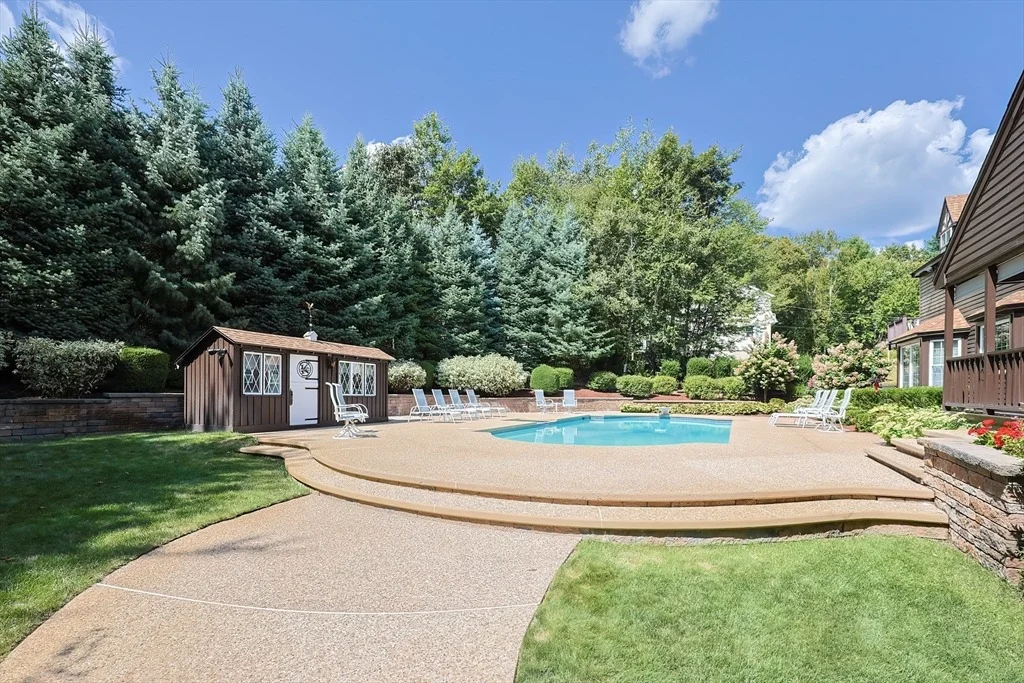 Photo of 68 Catamount Rd
