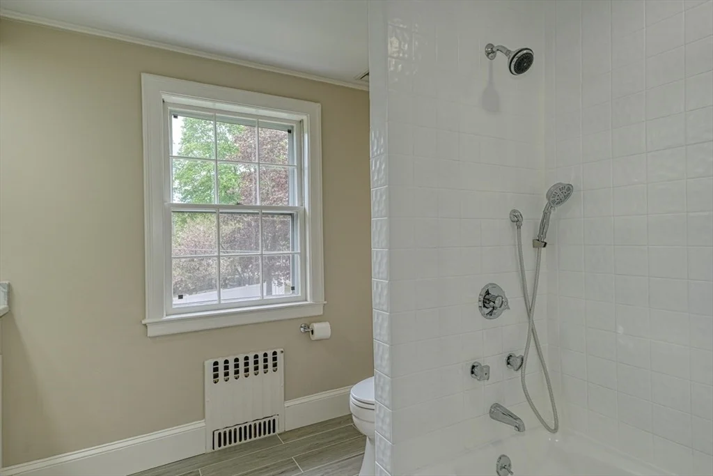Photo of 37 Oakley Rd