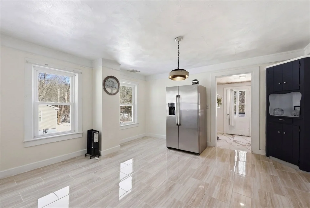 Photo of 40 Hillside Ave