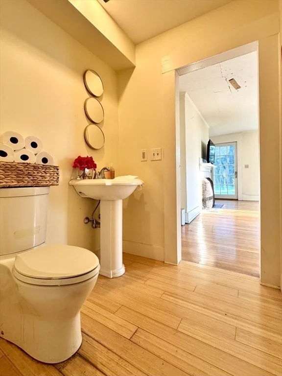 Photo of 238 Briar Hill Rd