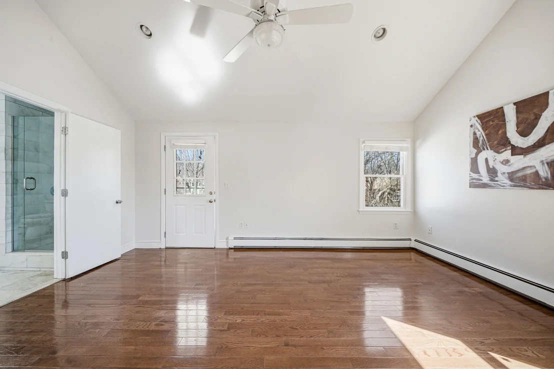 Photo of 92 Shaw Rd