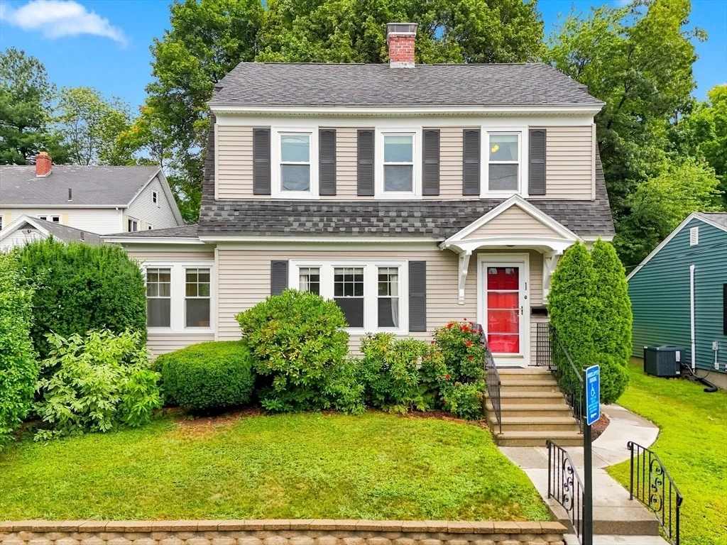 Photo of 1 Belvidere Ave