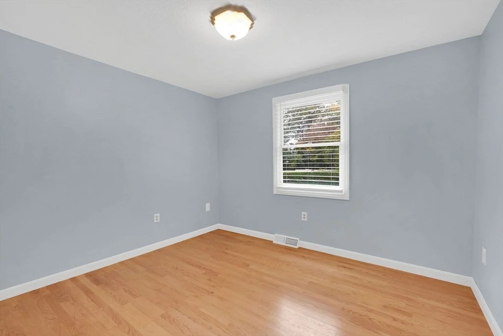 Photo of 49 Hearthstone Dr