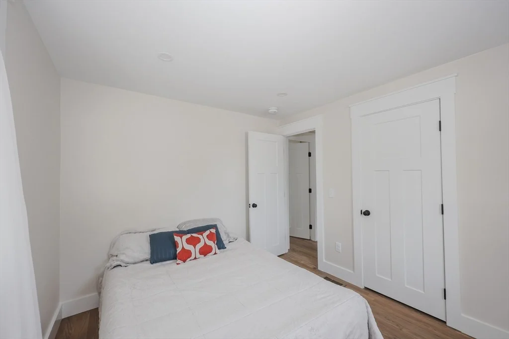 Photo of 1 Knowlton Rd