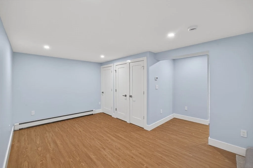 Photo of 28 Chipman Rd