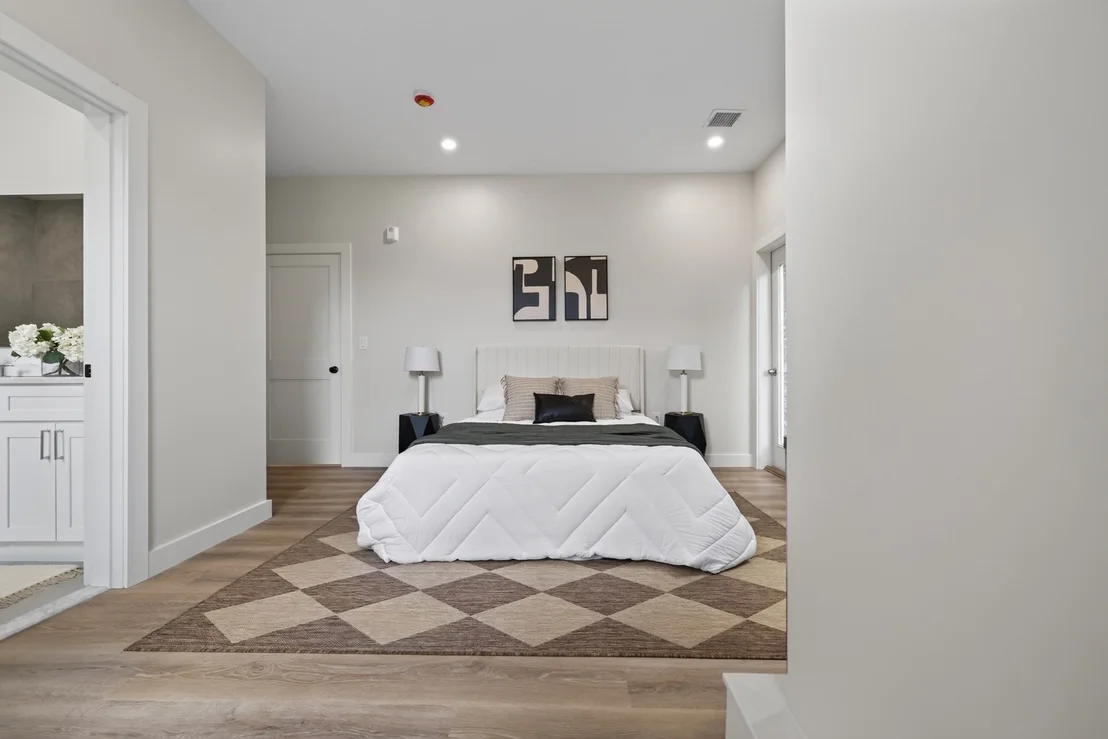 Photo of Unit 7 at 2 Readfield Place