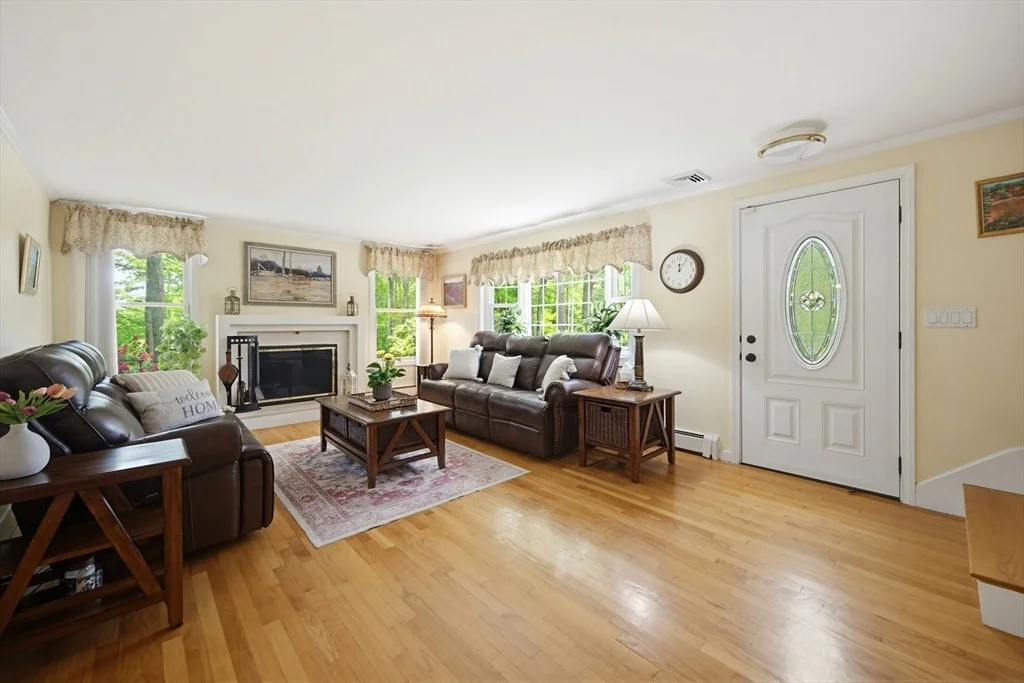 Photo of 77 Oxbow Dr