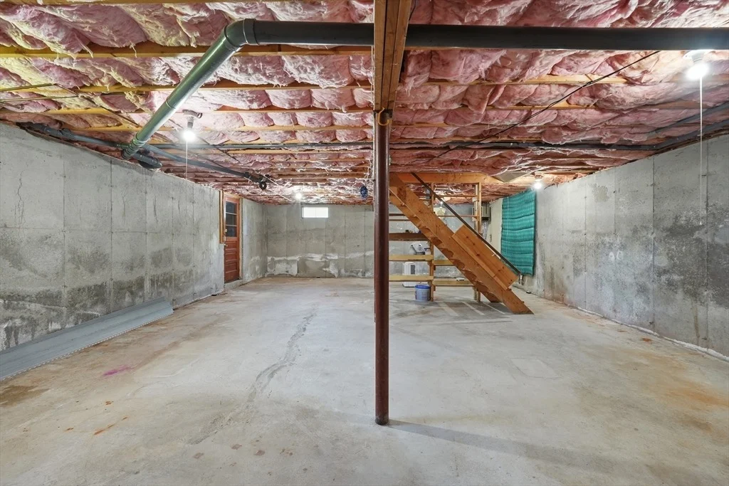 Photo of 2324 Main St