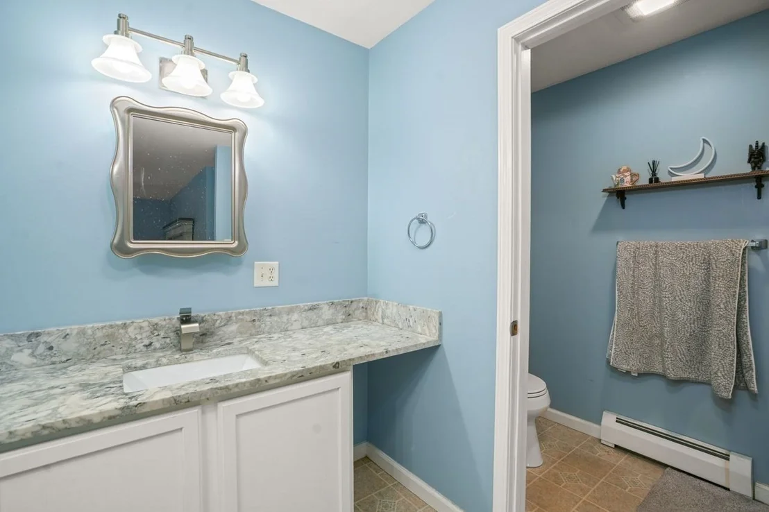 Photo of 115 Farm Pond Road