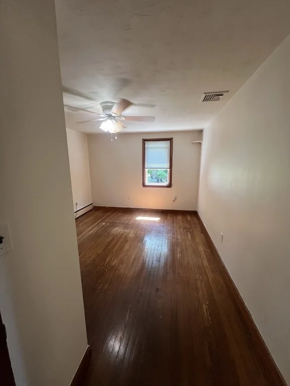 Photo of 13 Lantern Rd