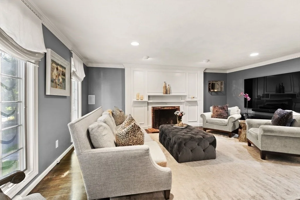Photo of 24 Queens Cir