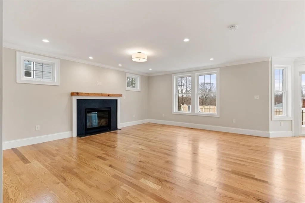 Photo of 84 Hillcrest Rd