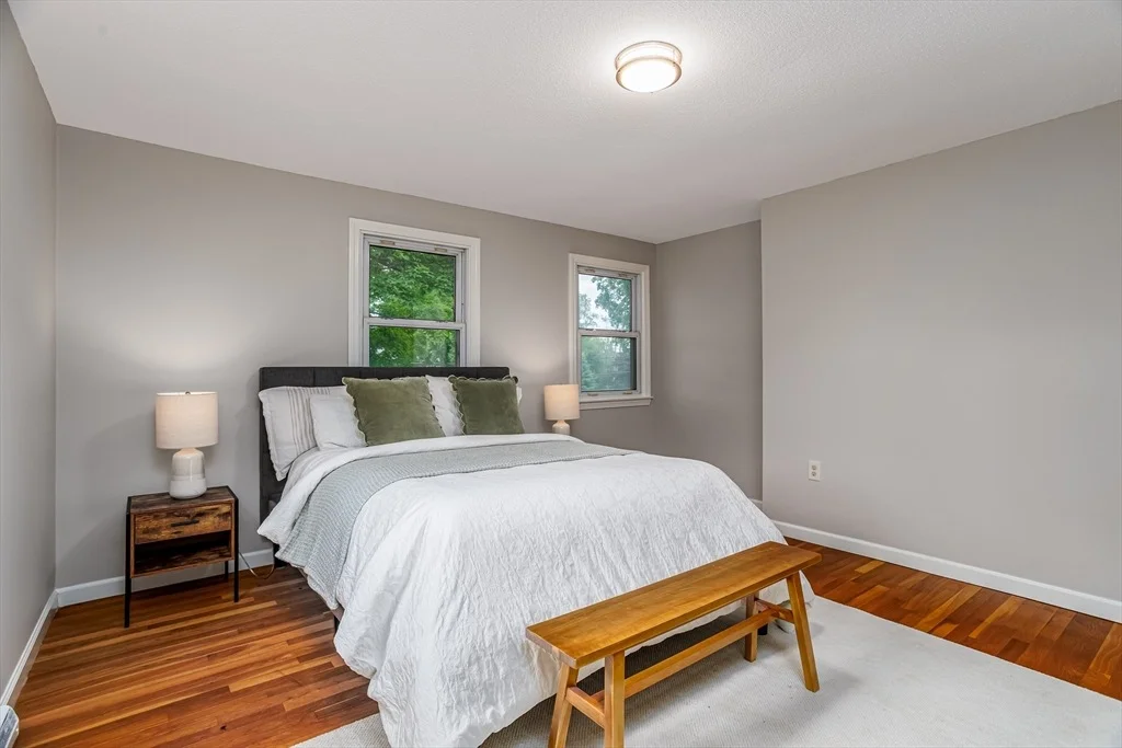 Photo of 106 Marshall St