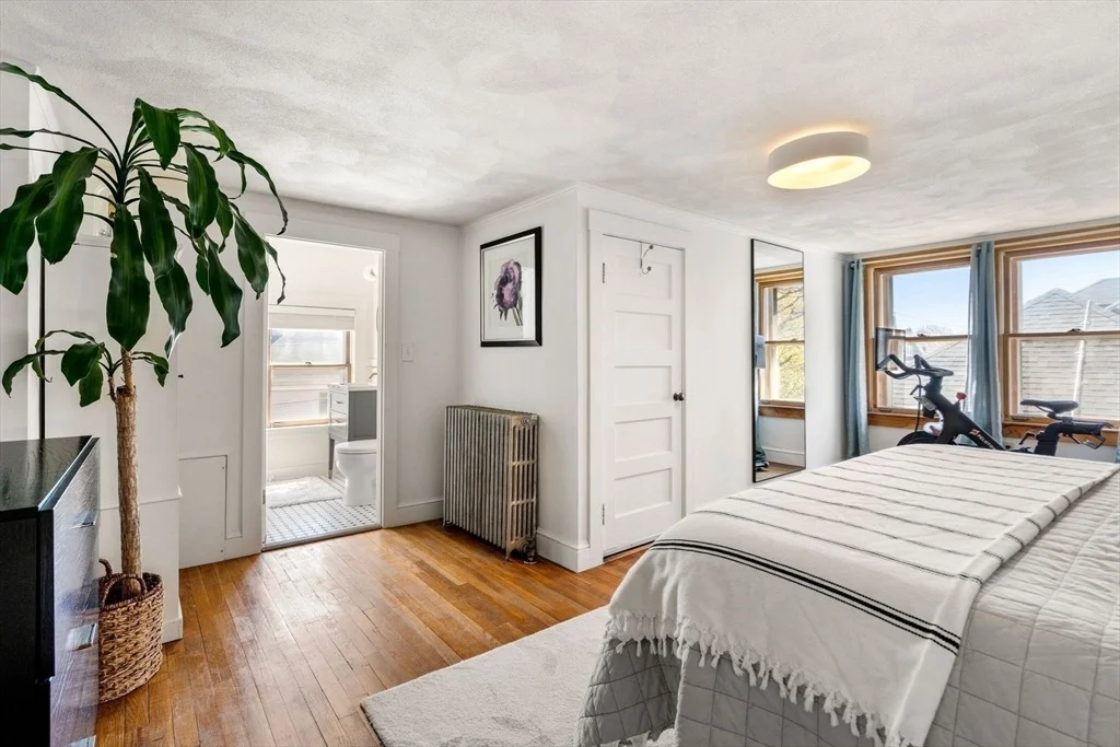 Photo of 57 Loring Rd