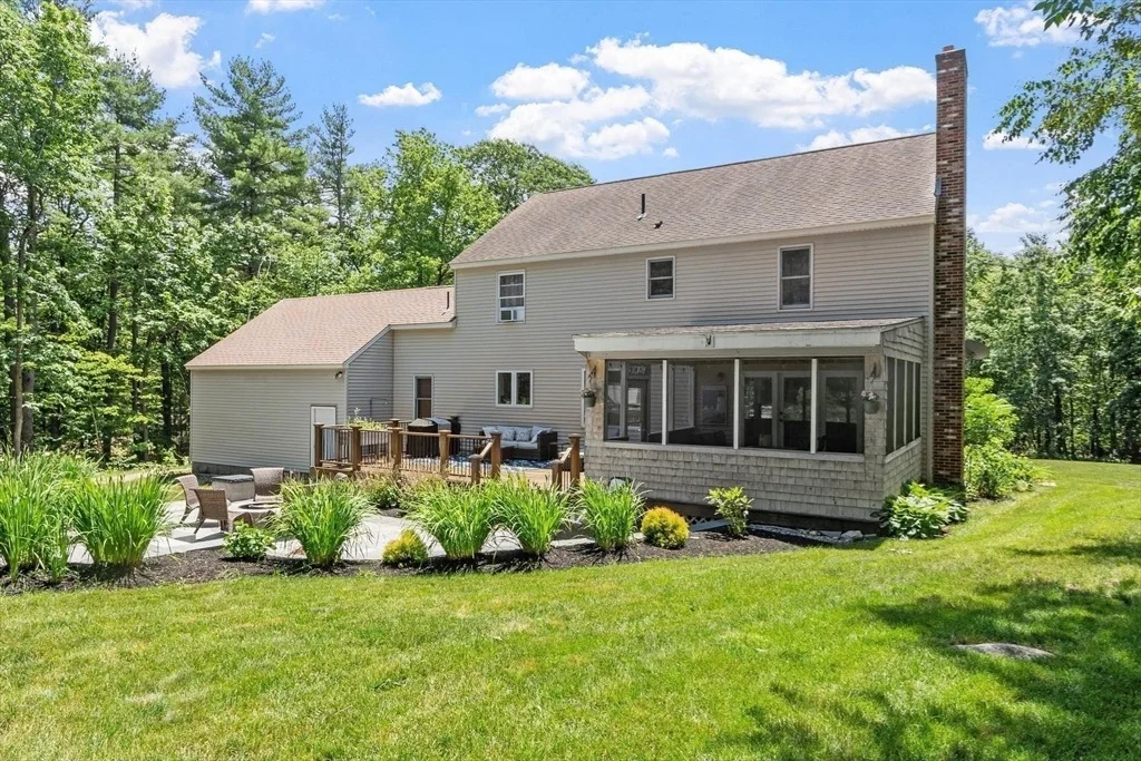 Photo of 189 Beaman Rd