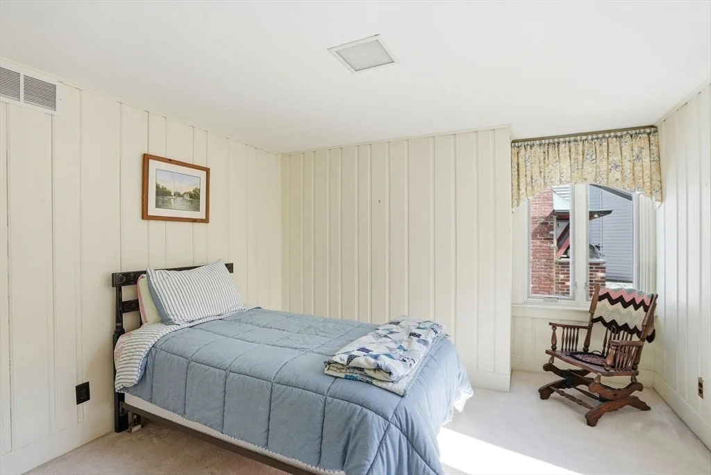 Photo of 234 Converse Rd