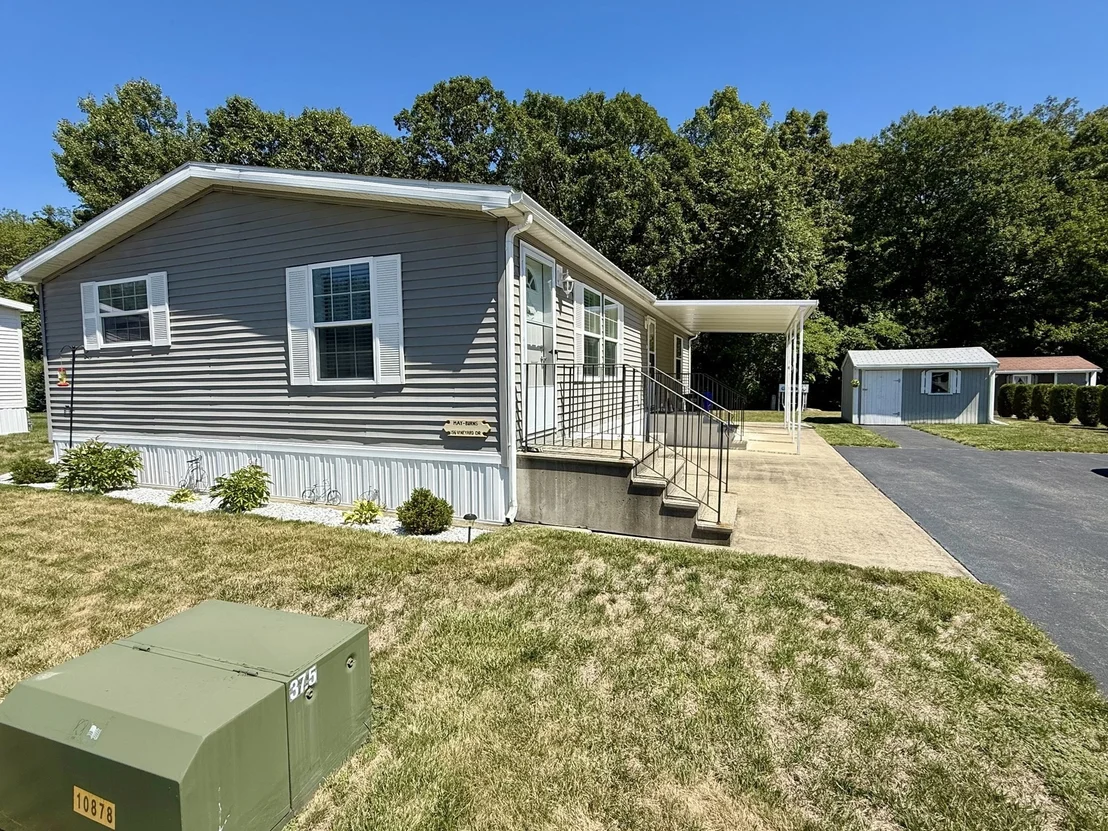 Photo of 156 Vineyard Drive
