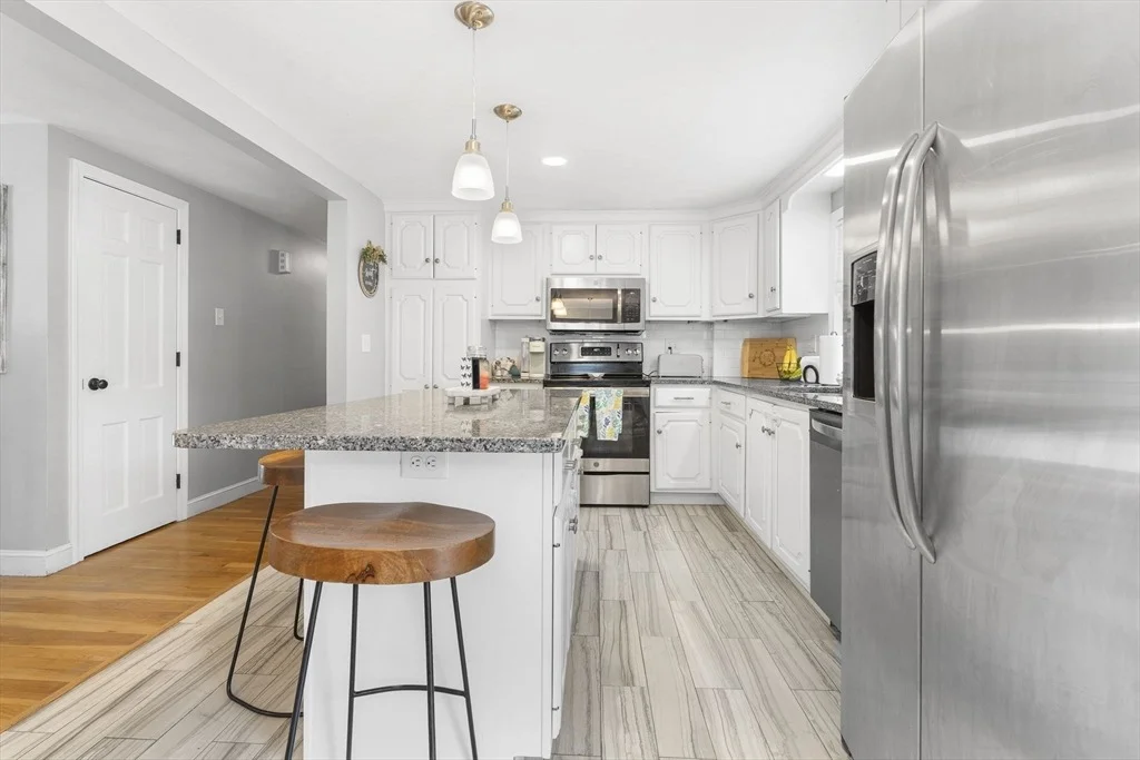 Photo of 35 Oakmeadow Ln
