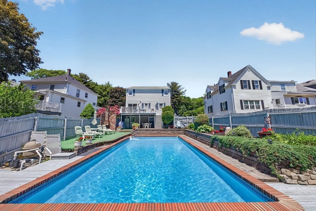 Photo of 82 Park Rd