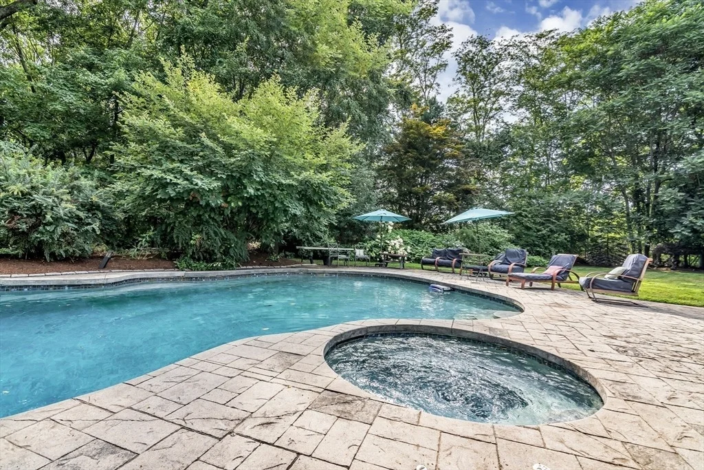 Photo of 52 Goodnow Ln